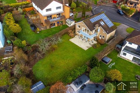 5 bedroom detached house for sale, Pen Y Waun, Pentyrch, Cardiff, CF15 9SJ