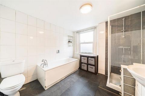 2 bedroom terraced house to rent, Balham Grove, London SW12