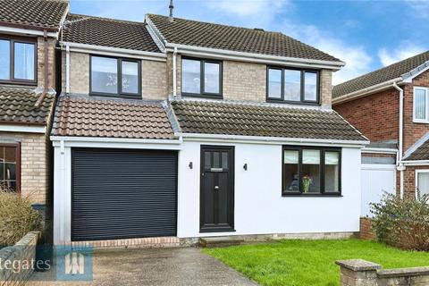 4 bedroom detached house for sale, Meadow Croft, Shafton, Barnsley, S72