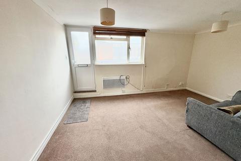 1 bedroom flat for sale, Stokesway, Stoke Road, Gosport PO12 1PE