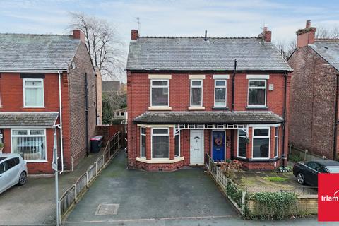 Liverpool Road, Irlam, M44