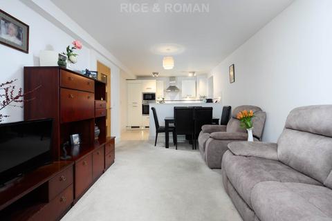 2 bedroom retirement property for sale, New Zealand Avenue, Walton On Thames KT12