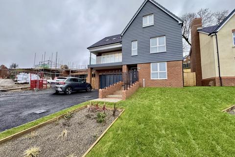 undefined, Trefechan, Merthyr Tydfil CF48