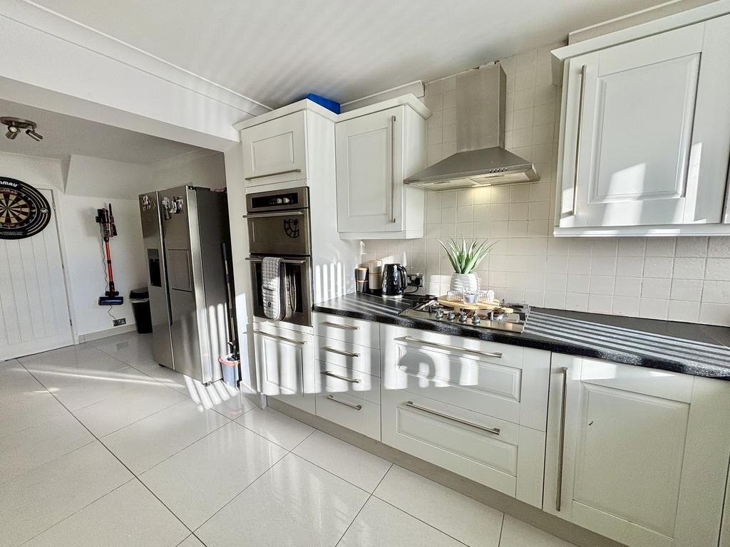 Kitchen/Open Plan Living Room