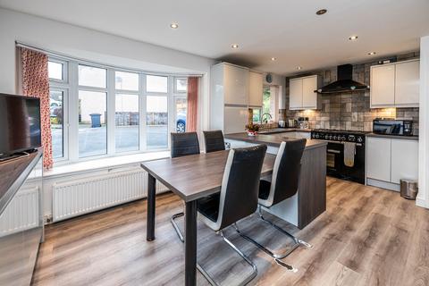 3 bedroom link detached house for sale, Cherrington Gardens, Wolverhampton, WV6