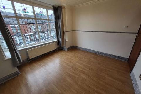 3 bedroom terraced house to rent, Luton LU1