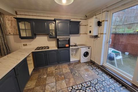 undefined, Luton LU1