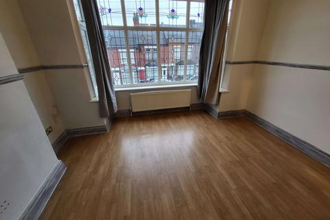 undefined, Luton LU1