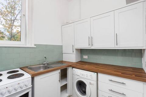 1 bedroom flat to rent, 19, Wardlaw Street, Edinburgh, EH11 1TN