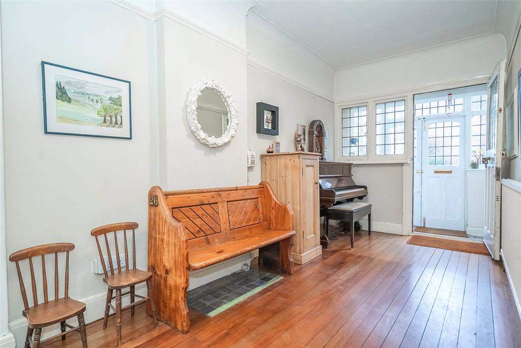 Entrance Hall G