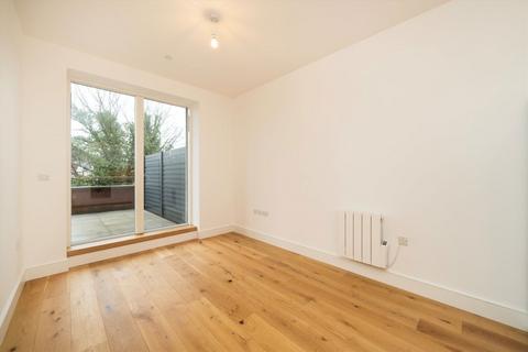 1 bedroom flat to rent, Winchelsea Road, London NW10