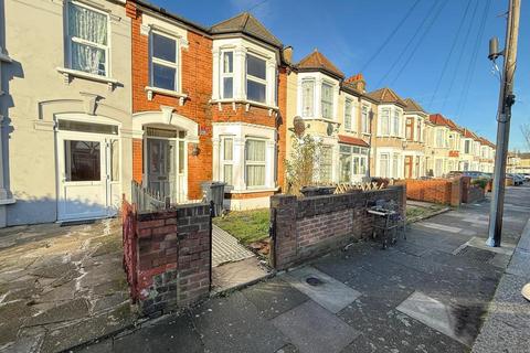3 bedroom house for sale, Clandon Road, Seven Kings