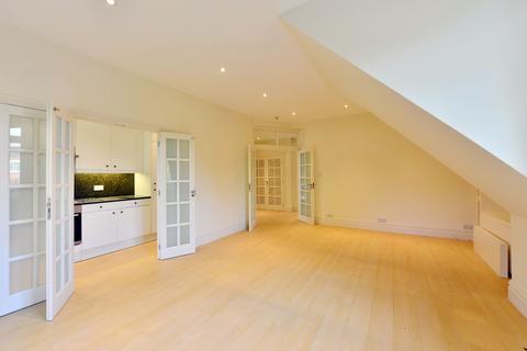 2 bedroom penthouse to rent, Heath Drive, Hampstead, London NW3