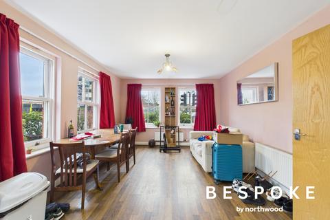 2 bedroom flat for sale, Higher Hillgate , Stockport SK1