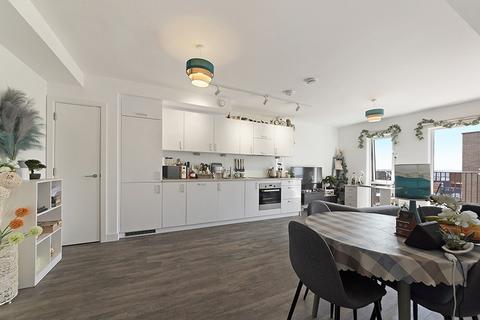 1 bedroom apartment to rent, Millet Place, Pontoon Dock London E16