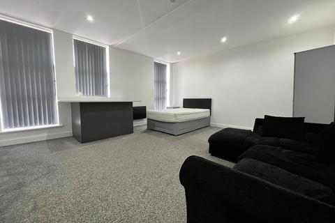 1 bedroom in a flat share to rent, Bond Street, Birmingham B3