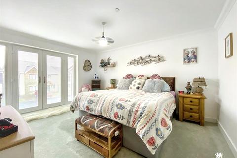 4 bedroom detached house for sale, Maes Y Teirw, Carmarthen