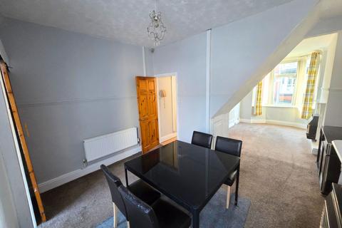 2 bedroom terraced house to rent, Middlesbrough TS5