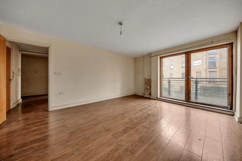 2 bedroom flat for sale, Hainault Street, IG1
