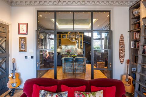 4 bedroom terraced house for sale, Kingswood Avenue, London, NW6