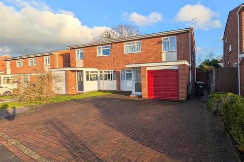 Britten Drive, Malvern