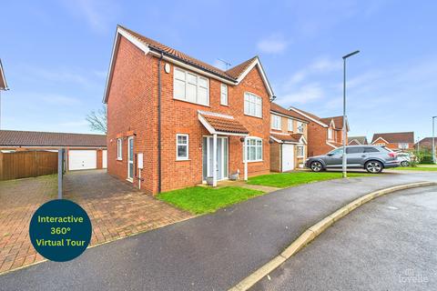 Riverbank Rise, North Lincolnshire DN18