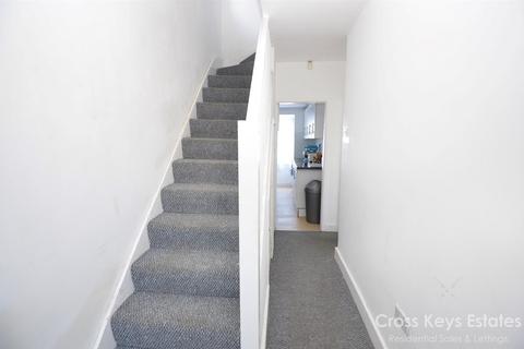 3 bedroom semi-detached house to rent, Cardinal Avenue, Plymouth PL5