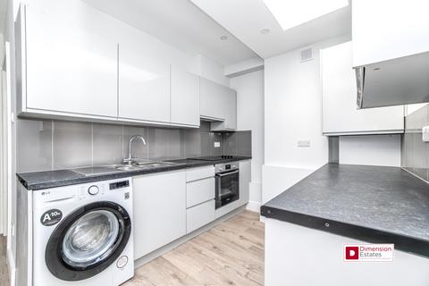 3 bedroom terraced house to rent, Mansfield Road, Ilford, Redbridge, Essex, IG1