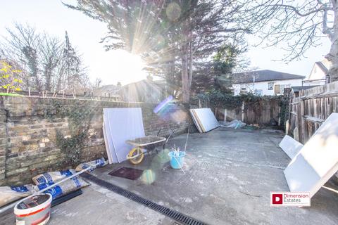 3 bedroom terraced house to rent, Mansfield Road, Ilford, Redbridge, Essex, IG1