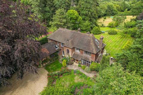 undefined, Bushfield Road, Bovingdon, HP3