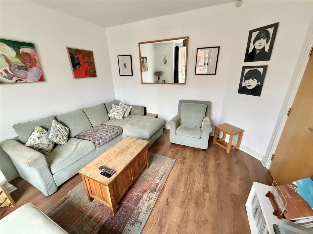 Lounge 2