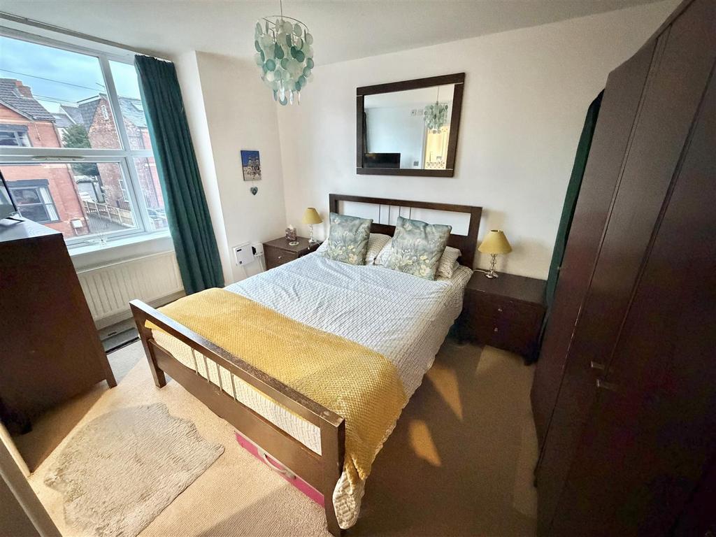 Bed 1