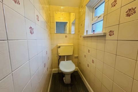 2 bedroom end of terrace house to rent, Hill Crescent, Murton, Seaham, Co. Durham, SR7