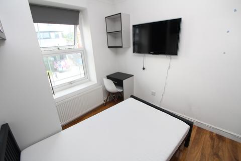 5 bedroom house share to rent, Woolwich Road, Greenwich  SE10