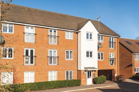 2 bedroom flat for sale, Parker Drive, Buntingford