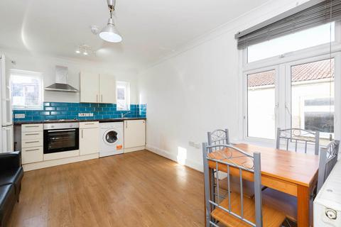 1 bedroom flat to rent, High Road, London NW10