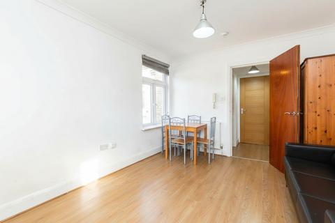 1 bedroom flat to rent, High Road, London NW10