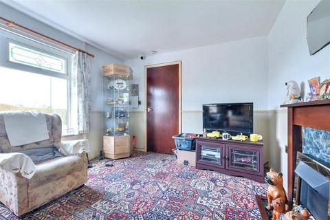 2 bedroom bungalow for sale, Graylands Road, Bilborough