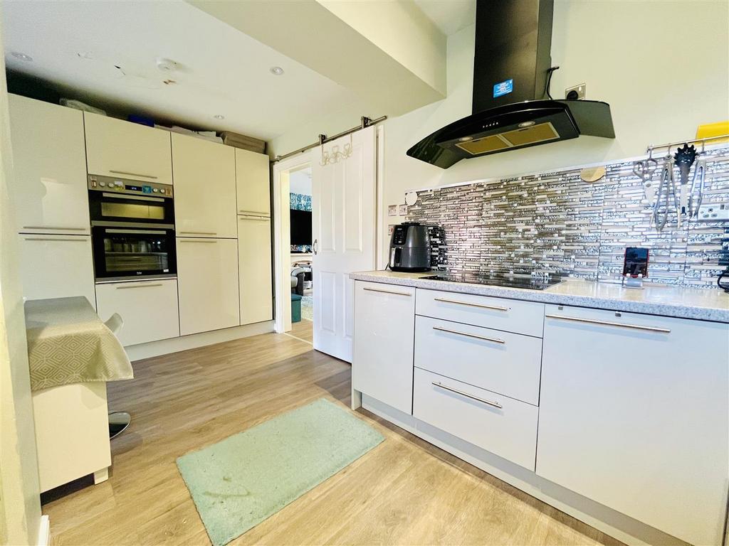 Breakfast Kitchen