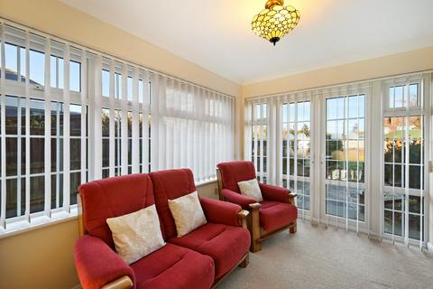 4 bedroom detached house for sale, Colchester Road, Elmstead, Colchester, CO7