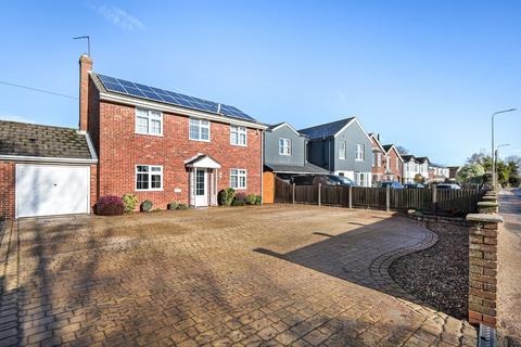 4 bedroom detached house for sale, Colchester Road, Elmstead, Colchester, CO7