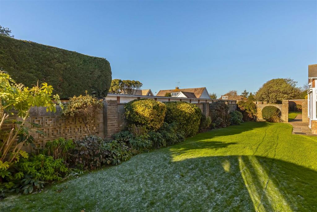 Aubins Court 18.jpg