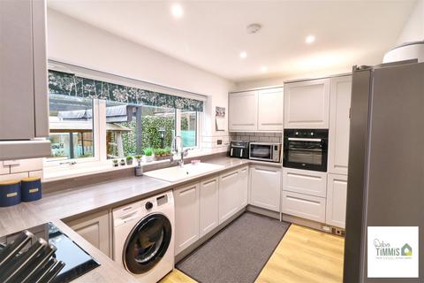 3 bedroom semi-detached house for sale, Southborough Crescent, Bradeley, Stoke-On-Trent