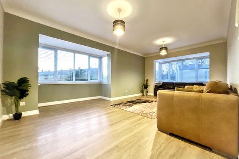 2 bedroom flat for sale, Whitburn Terrace, East Boldon, NE36