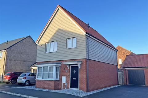 3 bedroom detached house for sale, Jayne Gardens, Peterborough PE6