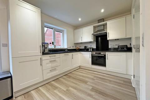 3 bedroom detached house for sale, Jayne Gardens, Peterborough PE6