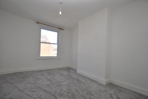 3 bedroom terraced house to rent, Chatsworth Road, Harrogate, North Yorkshire, HG1 5HS