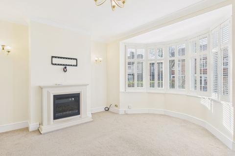 4 bedroom semi-detached house for sale, Thornlea Gardens, Low Fell, Gateshead NE9