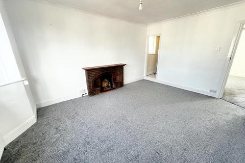 2 bedroom maisonette to rent, Faircroft, Slough SL2