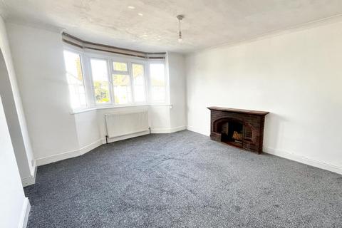 2 bedroom maisonette to rent, Faircroft, Slough SL2